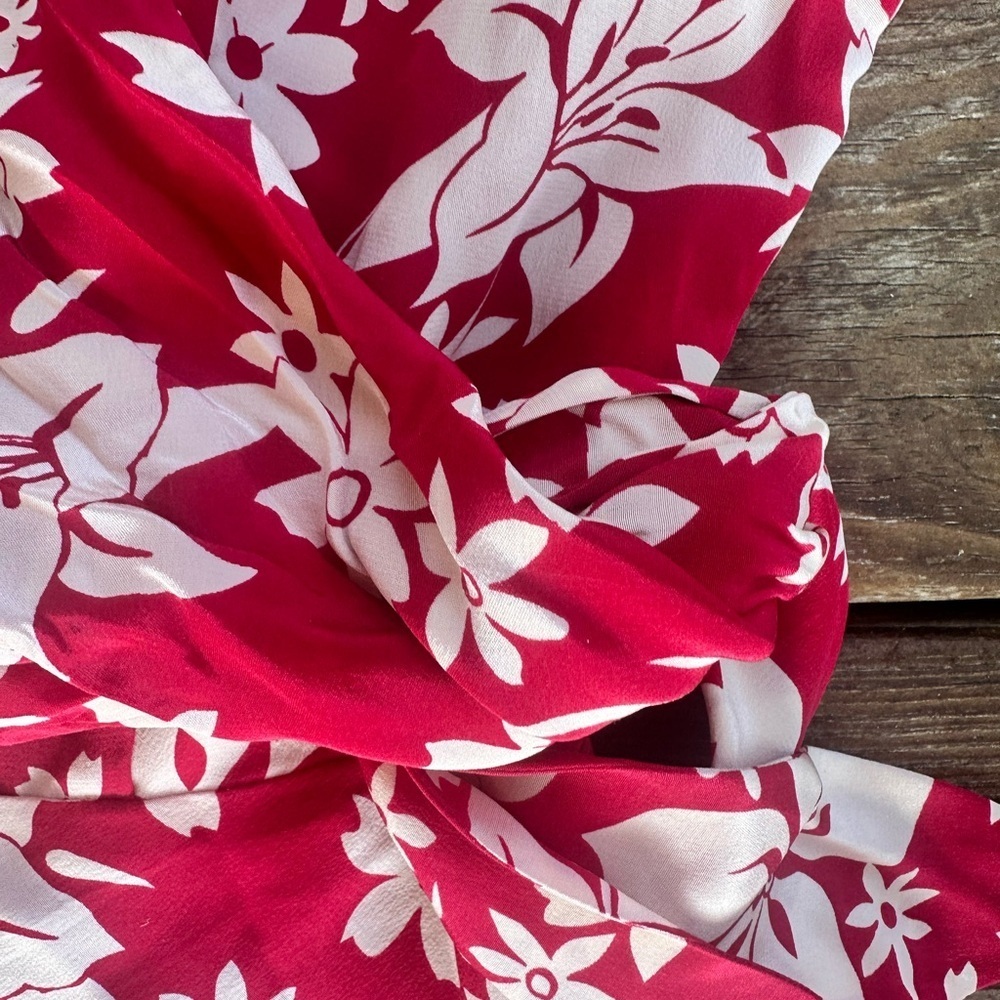 Chadwick's red/white floral short sleeve dress size 8 - Picture 4 of 12